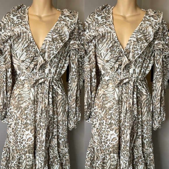 Spell & The Gypsy Collective Ada Gown - Picture 14 of 16